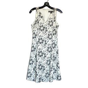 Donna Ricco New York Dress Gray and White 6